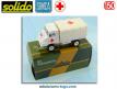 Le camion Simca Unic 4x4 blanc ambulance ONU miniature de Solido au 1/50e