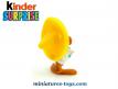 Speedy Gonzales et sa guitare en figurine plastique Ferrero Kinder Surprise 2002