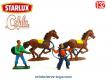 Un lot de Cow boys Starlux et chevaux Cofalu au 1/32e
