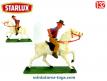 Un lot de gardians et chevaux Starlux au 1/32e incomplets