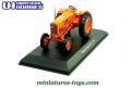 Le tracteur agricole Vendeuvre Super GG70 miniature Universal Hobbies au 1/43e