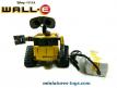 Le robot Walle de Disney en miniature filoguidé par Thinkway Toys